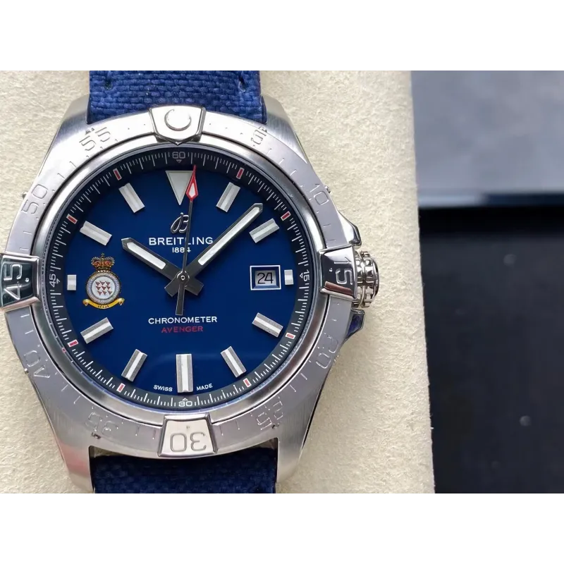 Breitling Avenger A173281A1C1X1 Replica - Blaues Zifferblatt Geriffelte Luenette