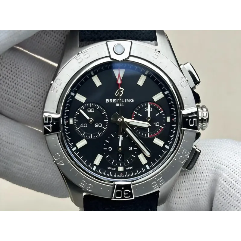 Breitling Chronomat B01 42 AB0146101B1X1 Replica - Schwarzes Zifferblatt Edelstahl
