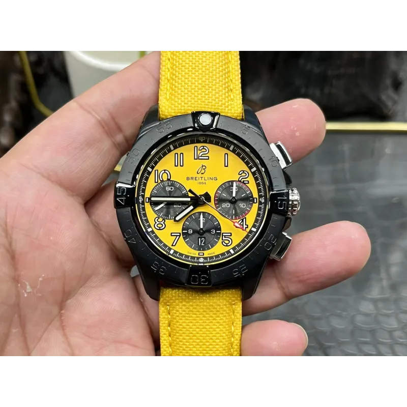 Breitling Avenger SB0147101I1X1 Replica - Gelbes Zifferblatt Geriffelte Luenette