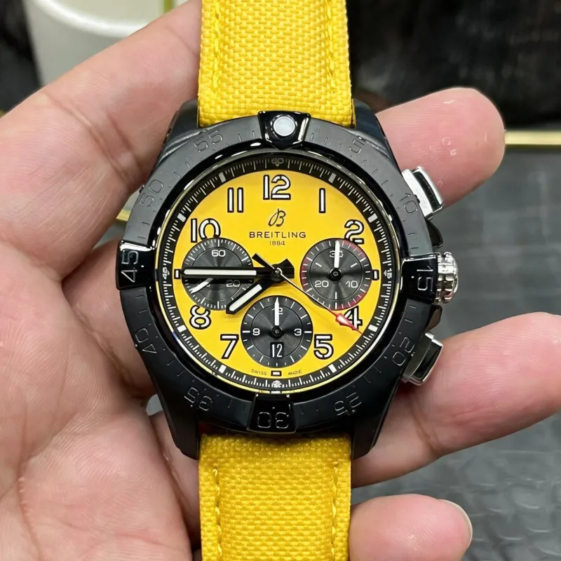 Breitling Avenger SB0147101I1X1 Replica - Gelbes Zifferblatt Geriffelte Luenette