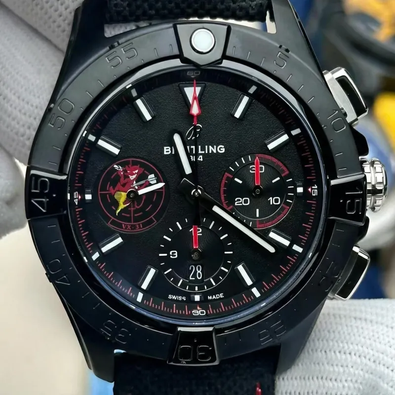 Breitling Avenger SB01473A1B1X1 Replica - Schwarzes Zifferblatt Edelstahl