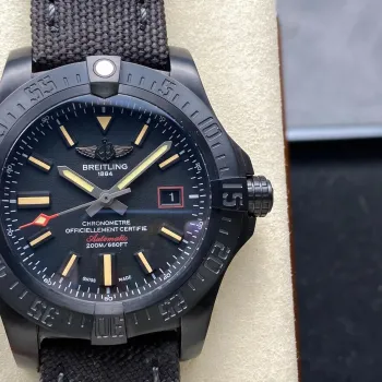 Breitling Avenger Blackbird 44 V17311101B1W1 Replica - Schwarzes Zifferblatt Titan