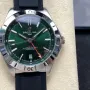 Breitling Chronomat A32398101L1A1 Replica - Gruenes Zifferblatt Geriffelte Luenette