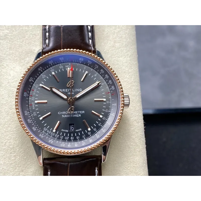 Breitling Navitimer Automatic 41 U17326121M1P1 Replica - Graues Zifferblatt Edelstahl