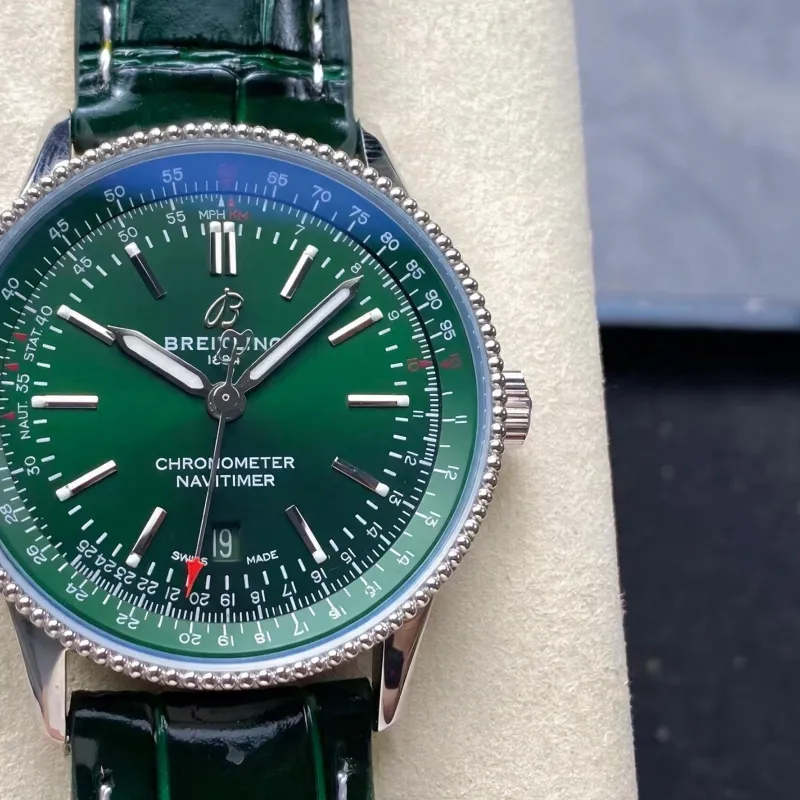 Breitling Navitimer Automatic 41 A17326361L1P1 Replica - Gruenes Zifferblatt Edelstahl