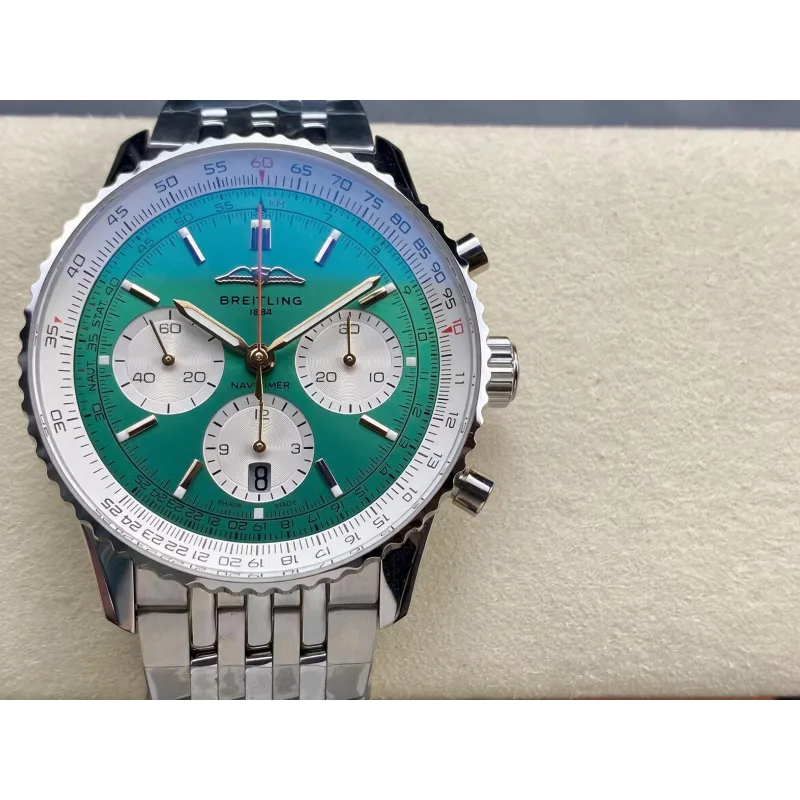 Breitling Navitimer AB0139211L1A1 Replica - Gruenes Zifferblatt Geriffelte Luenette