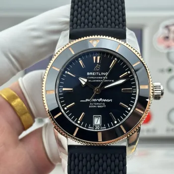 Breitling Superocean Heritage Automatic UB2010121B1S1 Replica - Schwarzes Zifferblatt Kautschukarmband