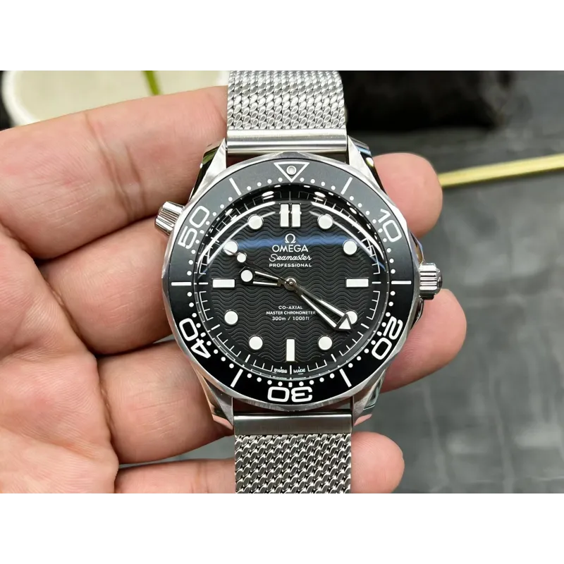 Omega Seamaster 210.30.42.20.01.010 Replica - Schwarzes Zifferblatt Geriffelte Luenette