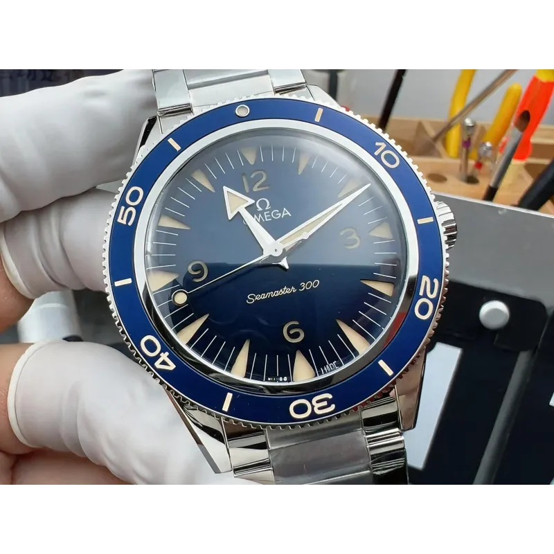Omega Seamaster 234.30.41.21.03.001 Replica - Blaues Zifferblatt Geriffelte Luenette