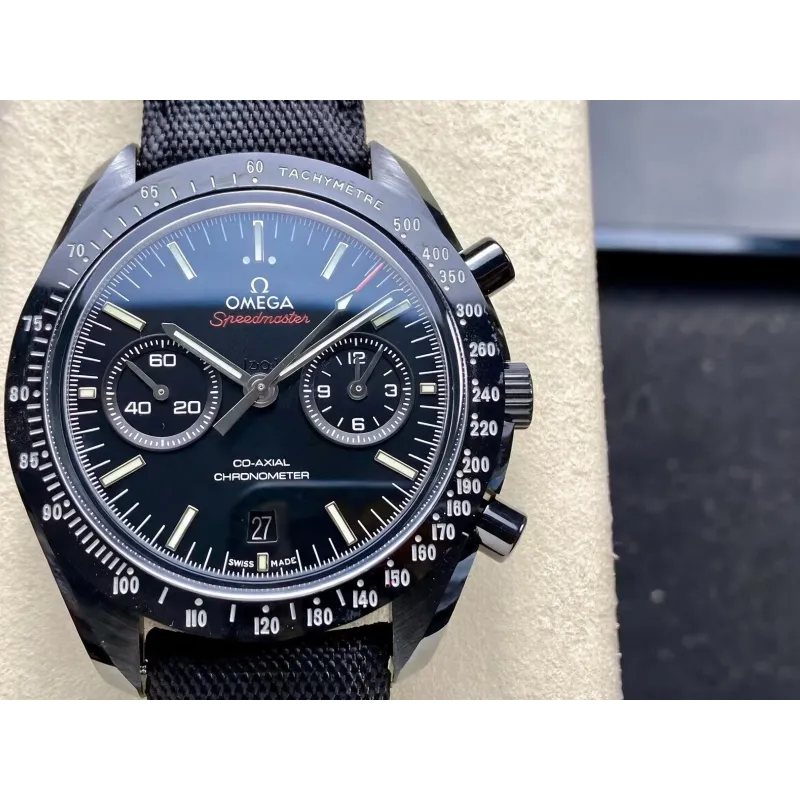 Omega Speedmaster Moonwatch Dark Side of the Moon Apollo 8 311.92.44.51.01.007 Replica - Schwarzes Zifferblatt