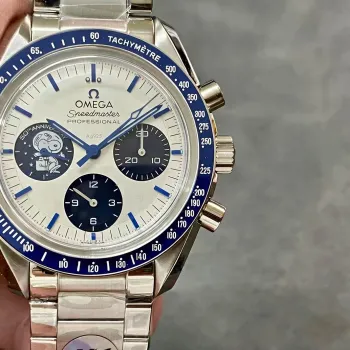 Omega Speedmaster Moonwatch Snoopy 310.32.42.50.02.001 Replica - Silbernes Zifferblatt Edelstahl