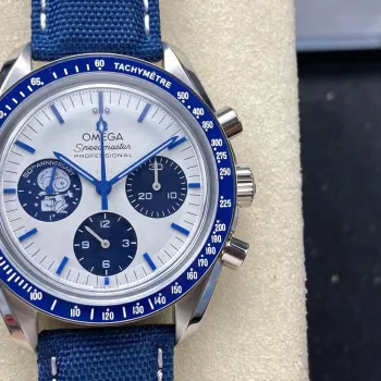 Omega Speedmaster Snoopy 310.32.42.50.02.001 Replica - Silbernes Zifferblatt Edelstahl