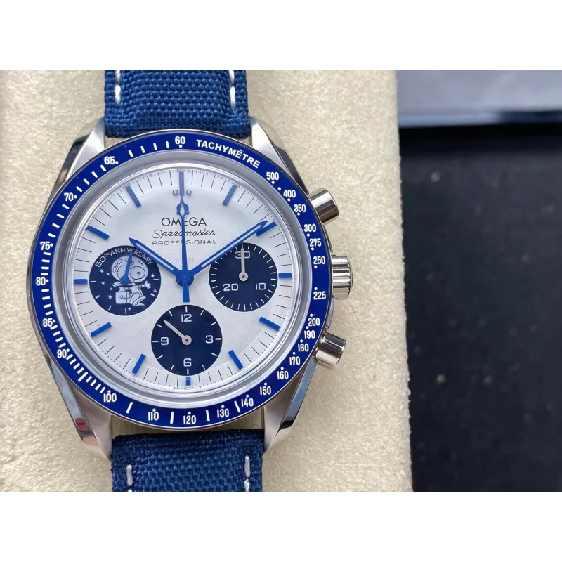 Omega Speedmaster Snoopy 310.32.42.50.02.001 Replica - Silbernes Zifferblatt Edelstahl