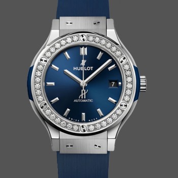 Replica 565.NX.7170.RX.1204 Hublot Classic Fusion Titan Blaue Diamanten