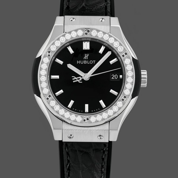 Replica Hublot Classic Fusion 581.NX.1171.LR.1104 33mm Lady Uhr Zarte Verarbeitung