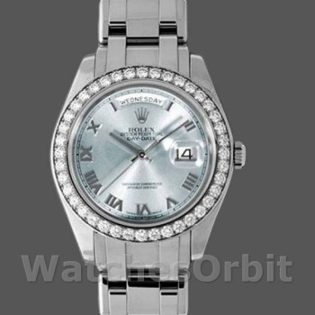 Replica Rolex Day-Date 18946 Ice Blue Roman Dial Special Edition 39MM Herren Replica Uhr