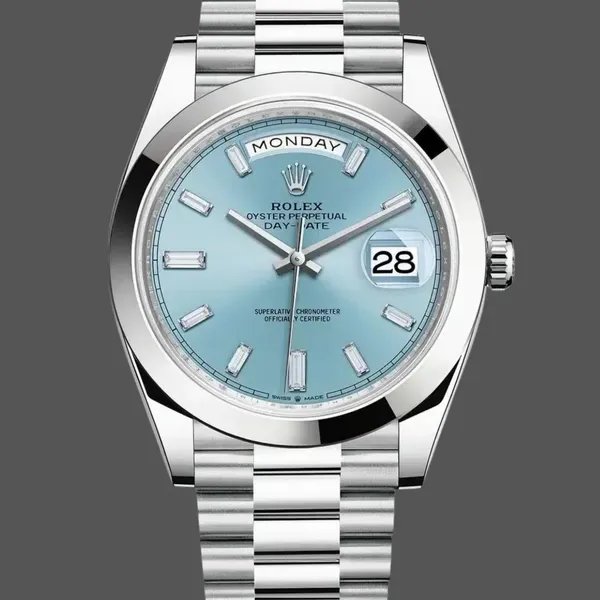 Replica Rolex Day-Date 228206 Ice Blue Dial Platinum 40MM Herren Replica Uhr Exklusive Herrenuhr Replica online kaufen