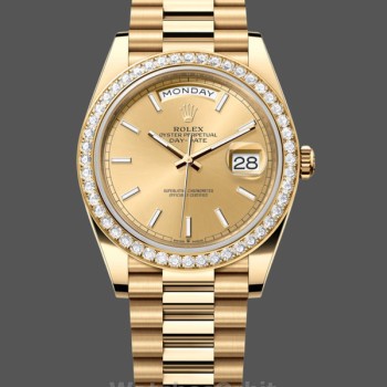 Replica Rolex Day-Date 228348RBR Champagne Index Dial Diamond Bezel 40mm Herren Replica Uhr