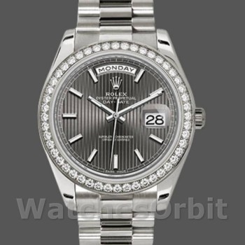 Replica Rolex Day-Date 228349RBR Dark Rhodium Dial Diamond Bezel 40mm Herren Replica Uhr
