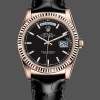 Replica Rolex Day Date 36 Everose Gold Black Dial 118135 0063 Lederuhr Präzise Verarbeitung