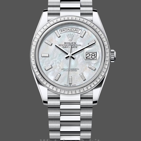 Replica Rolex Day Date 36 MOP Dial Diamond Bezel Platinum m128396tbr 0022 Klassisches Design